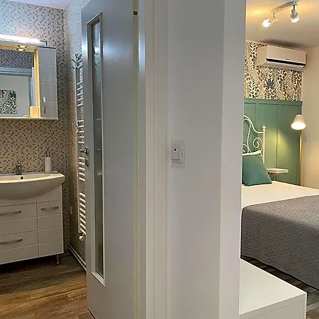 Romantic Hotel 3*